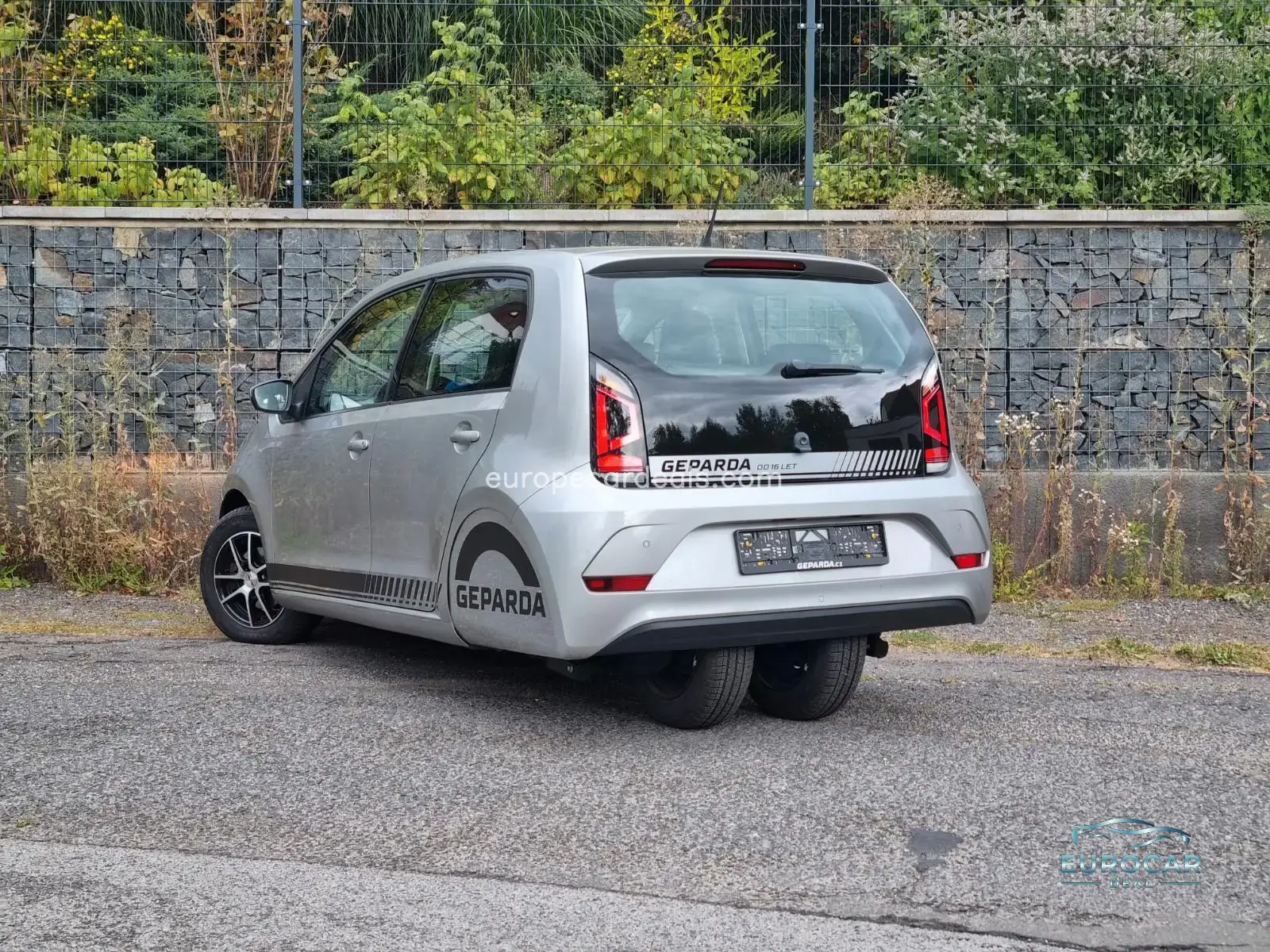 Volkswagen up!