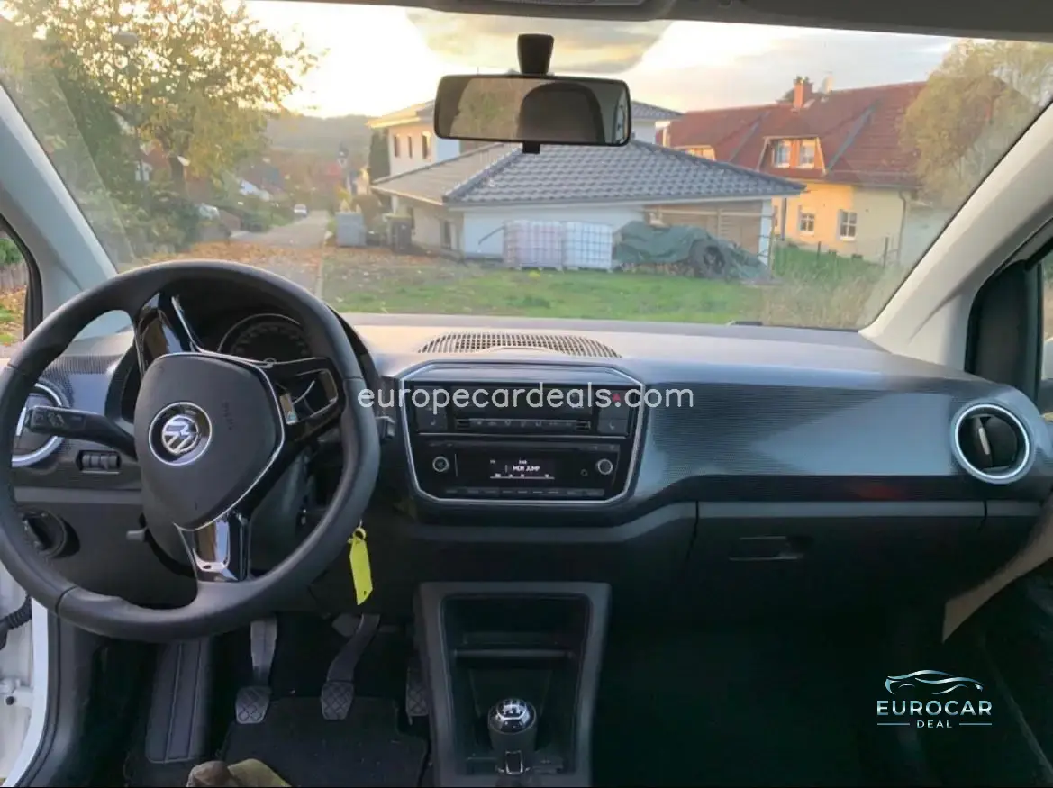 Volkswagen up!