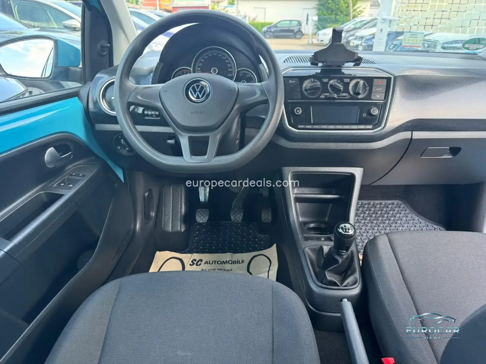 Volkswagen up!