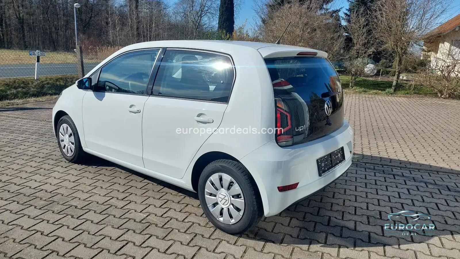 Volkswagen up!