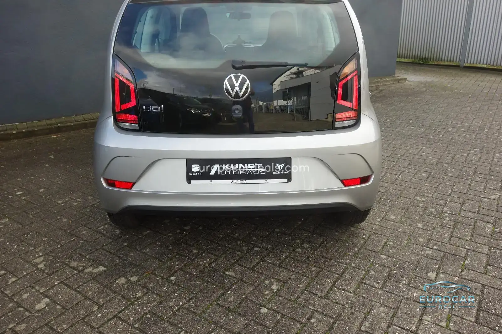 Volkswagen up!