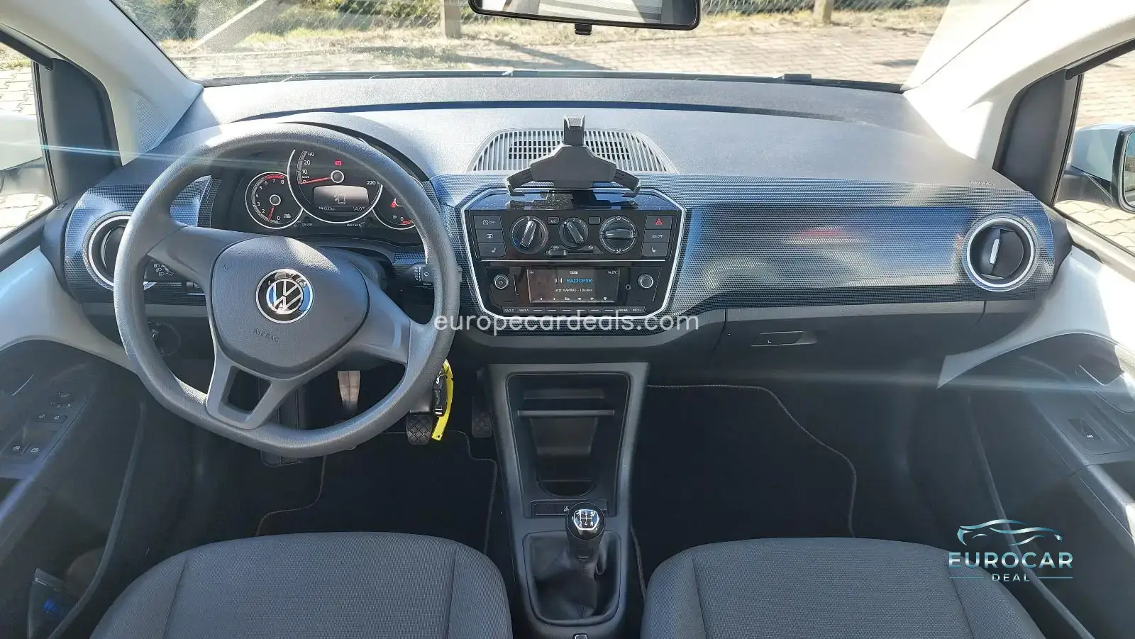 Volkswagen up!
