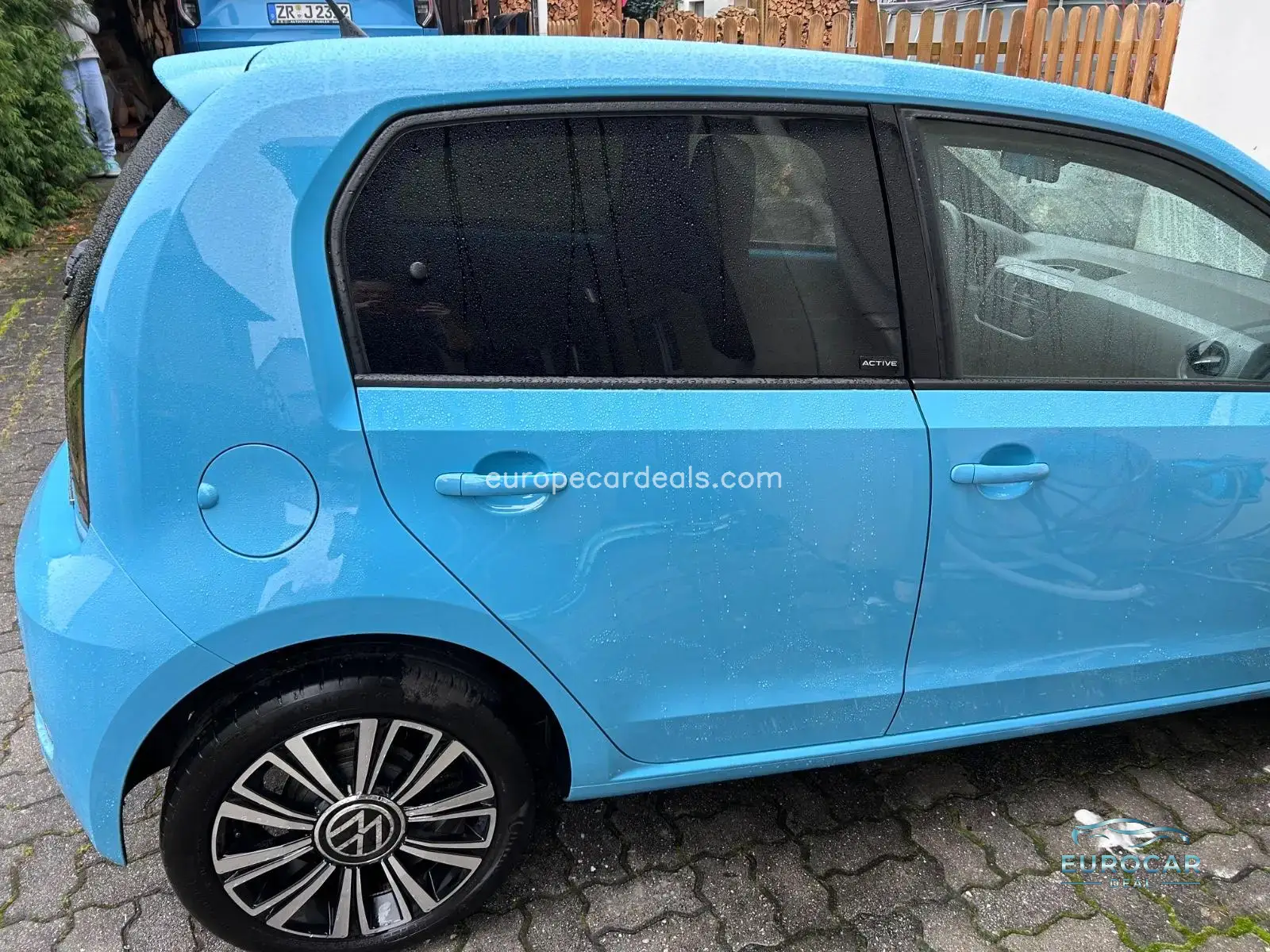 Volkswagen up!