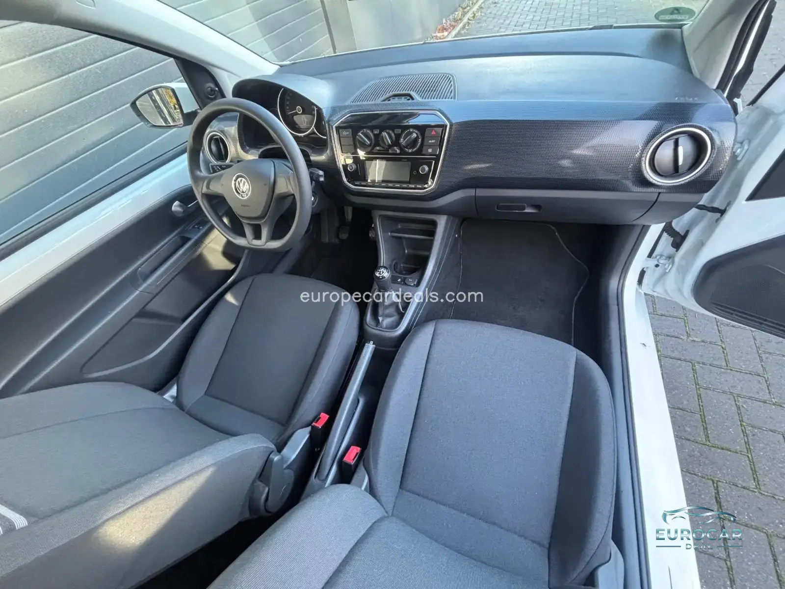 Volkswagen up!