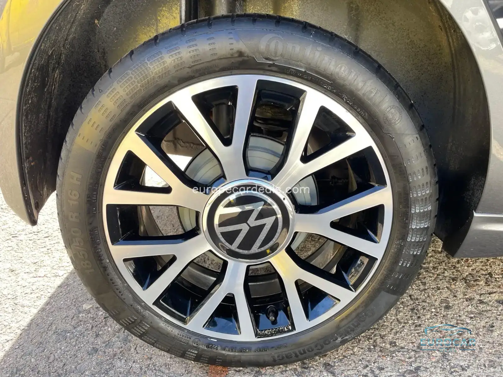 Volkswagen up!