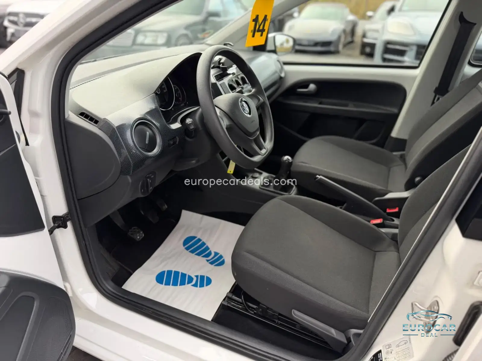 Volkswagen up!