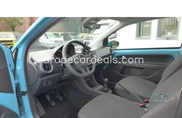 Volkswagen up!