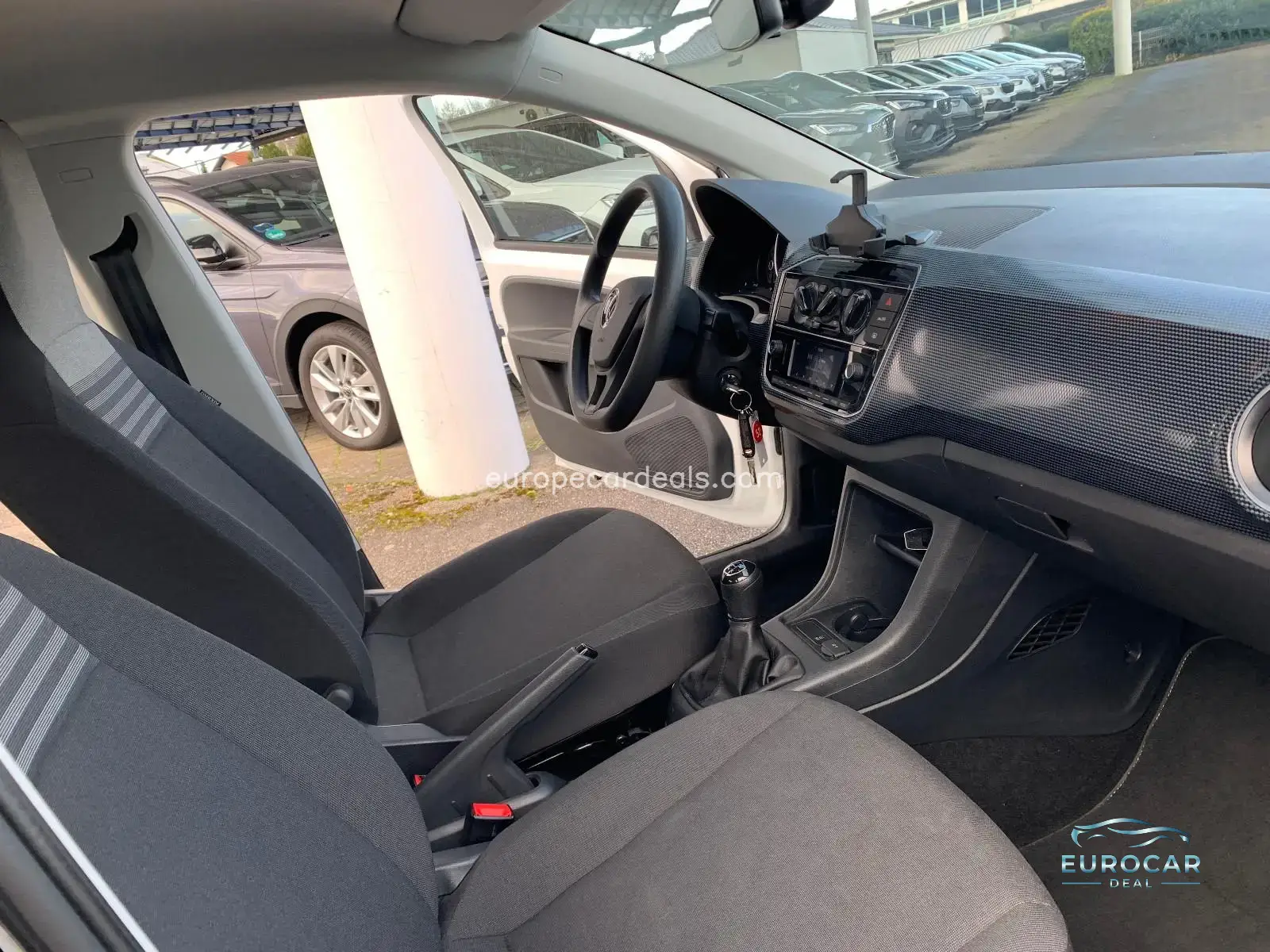 Volkswagen up!