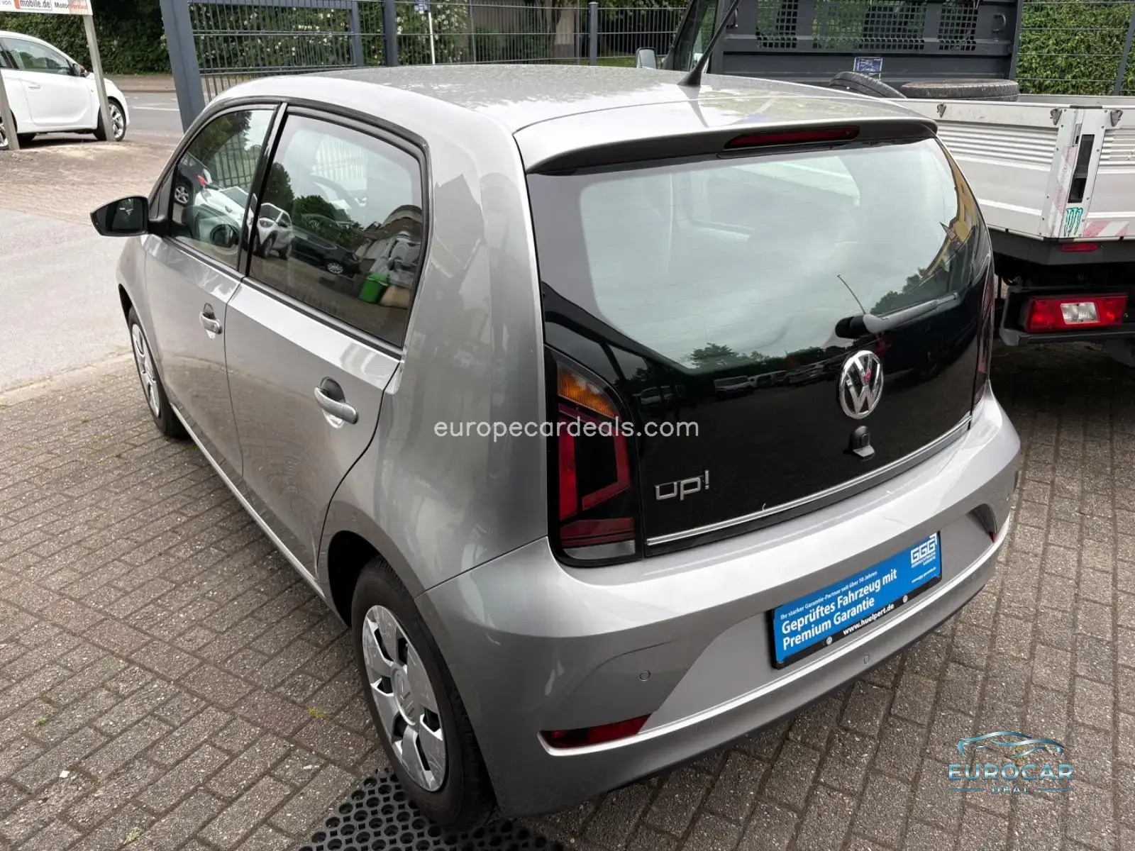 Volkswagen up!