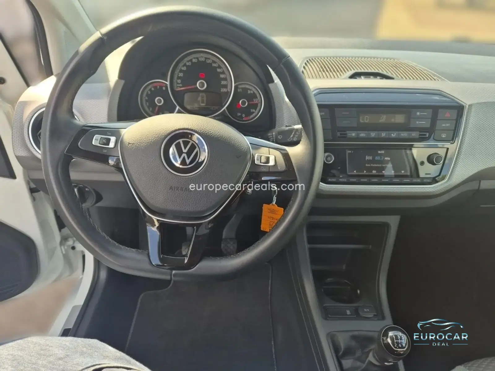 Volkswagen up!