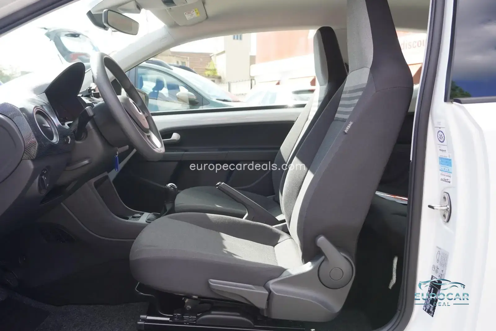 Volkswagen up!