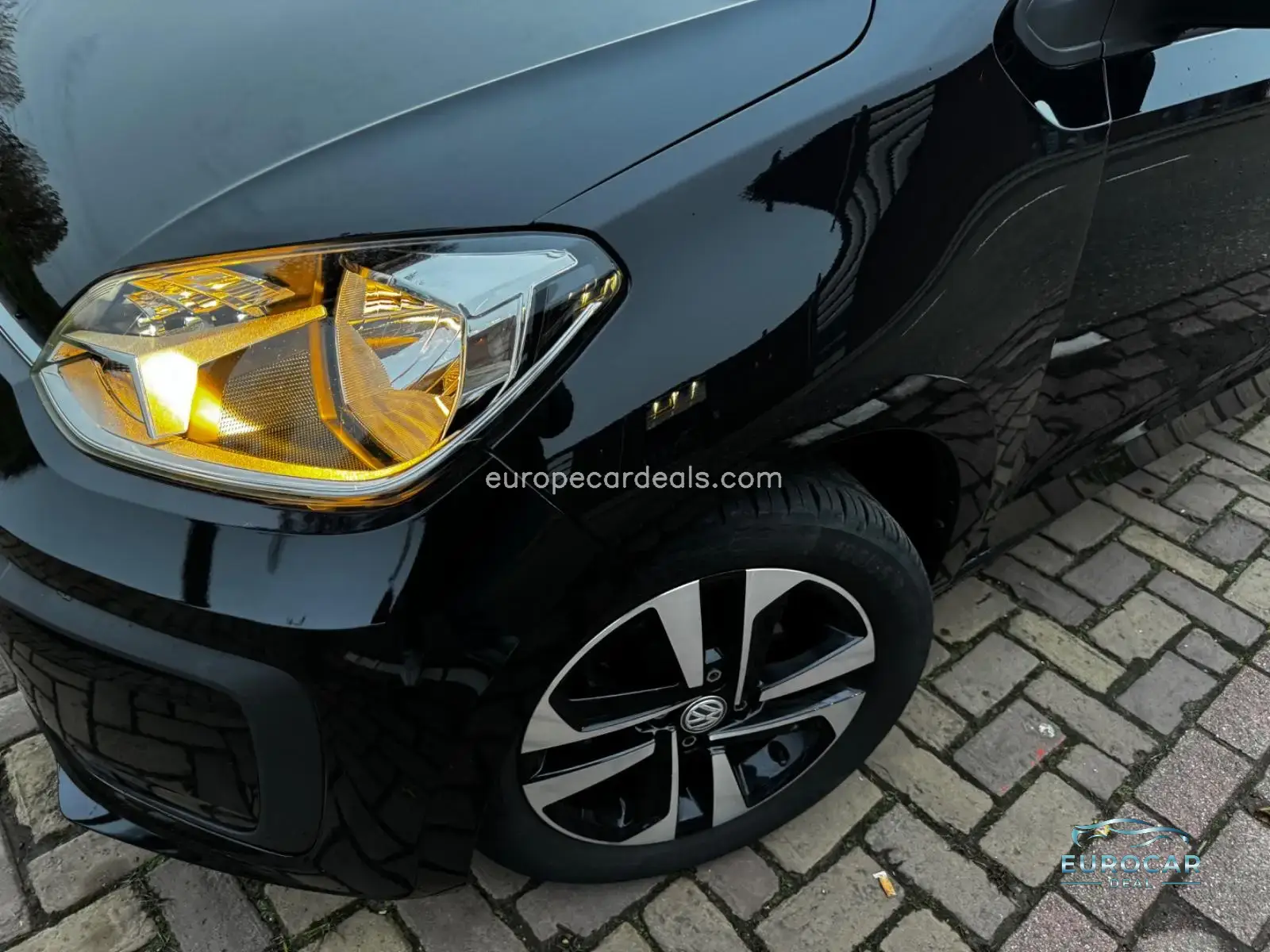 Volkswagen up!