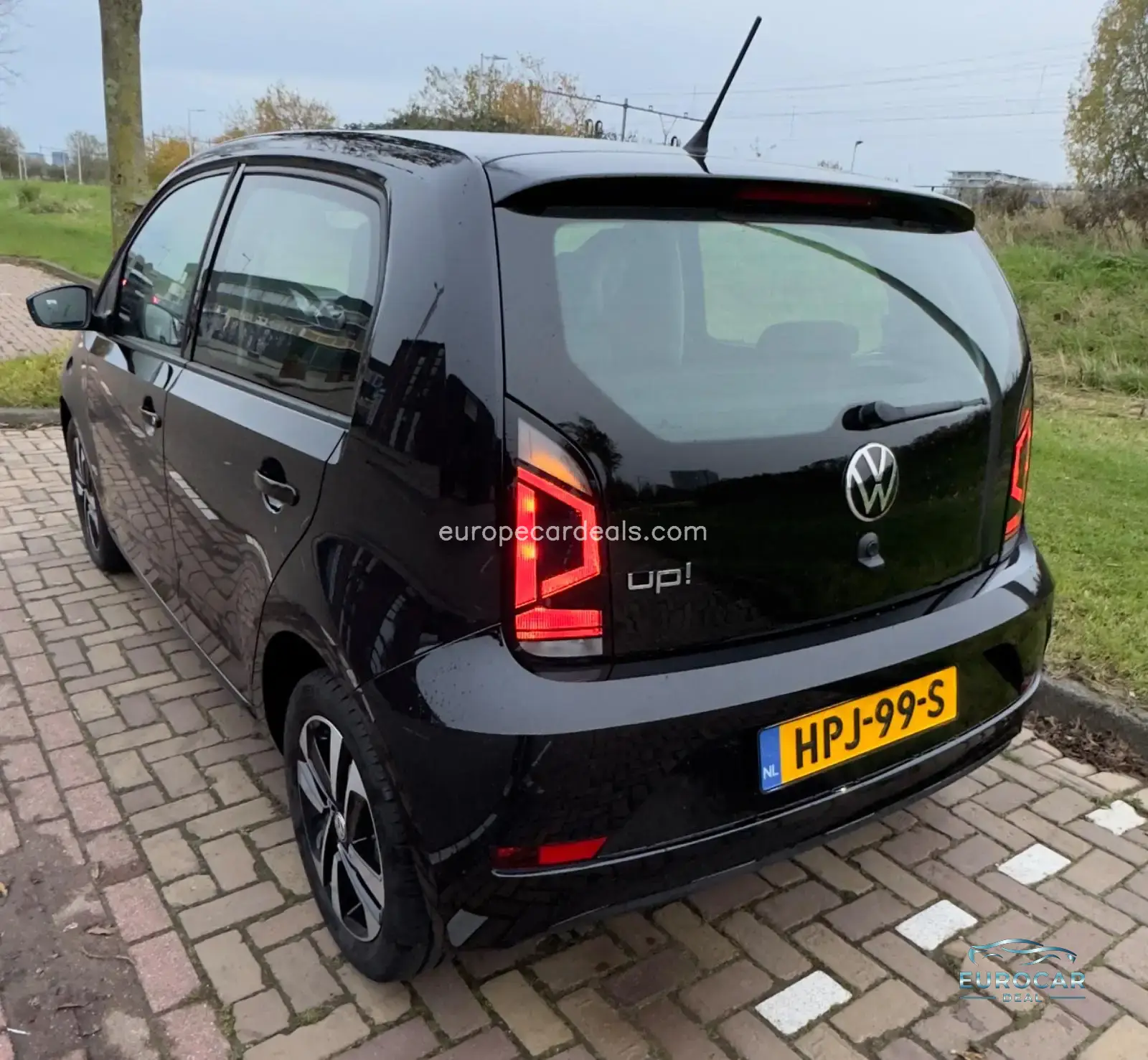 Volkswagen up!