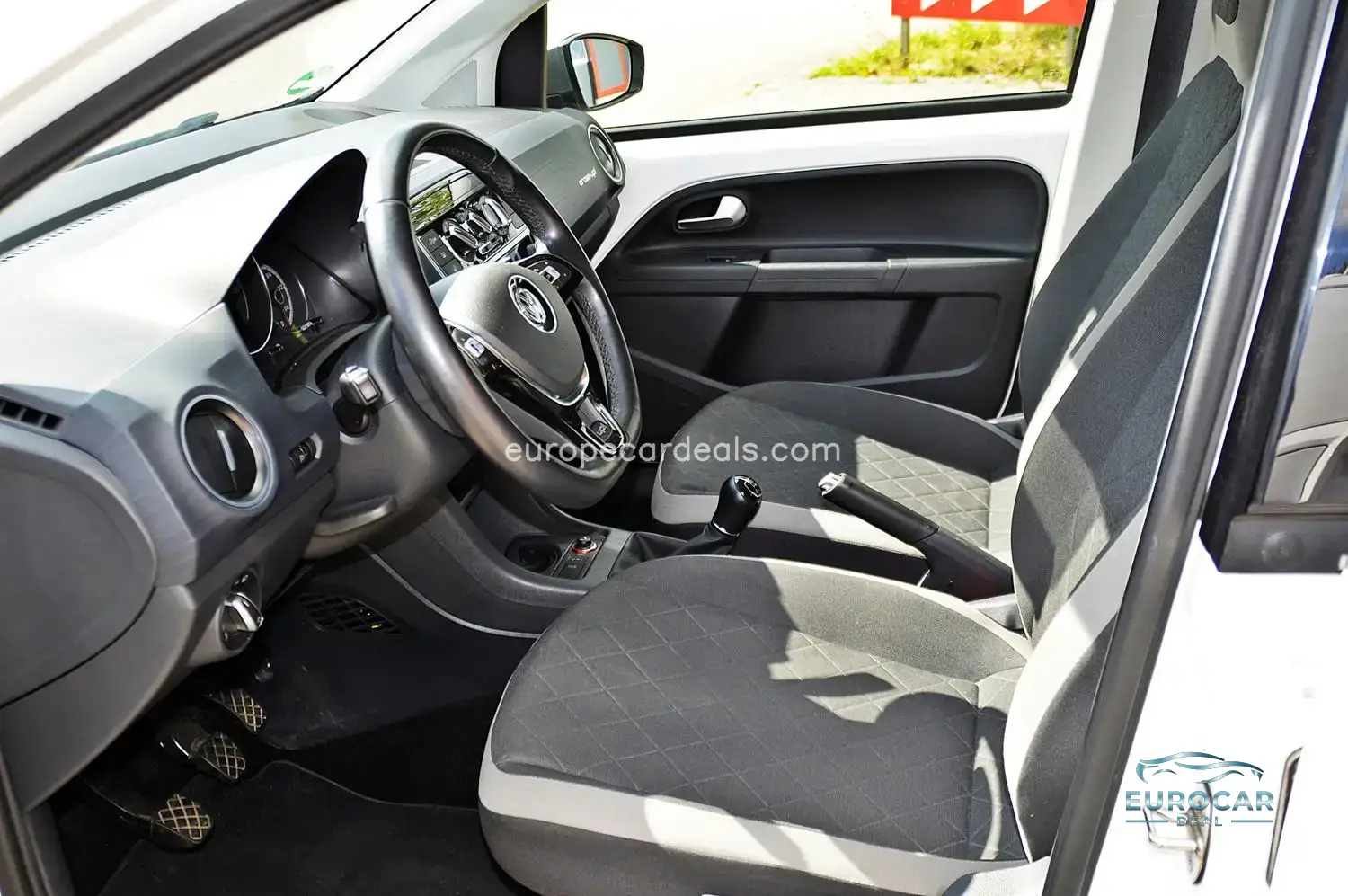 Volkswagen up!