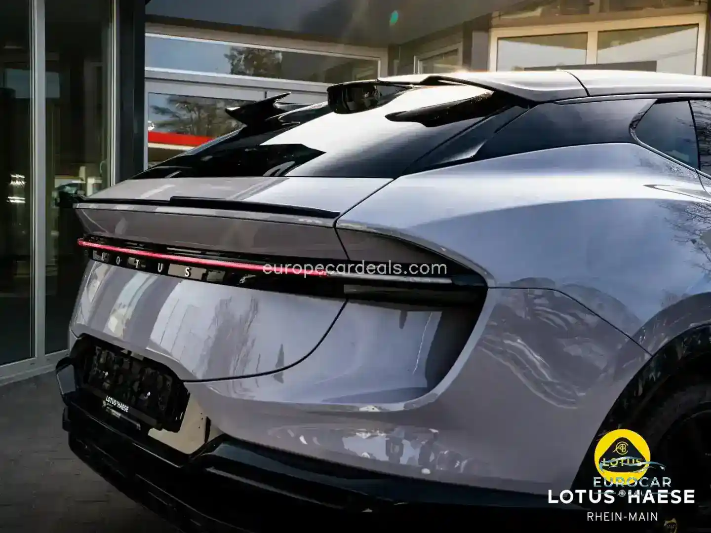 Lotus Eletre