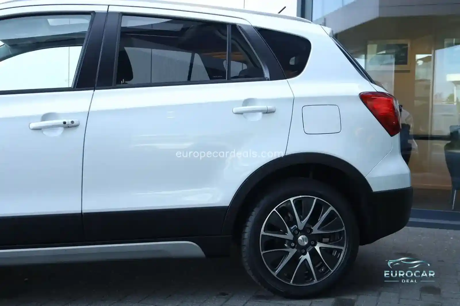 Suzuki (SX4) S-Cross