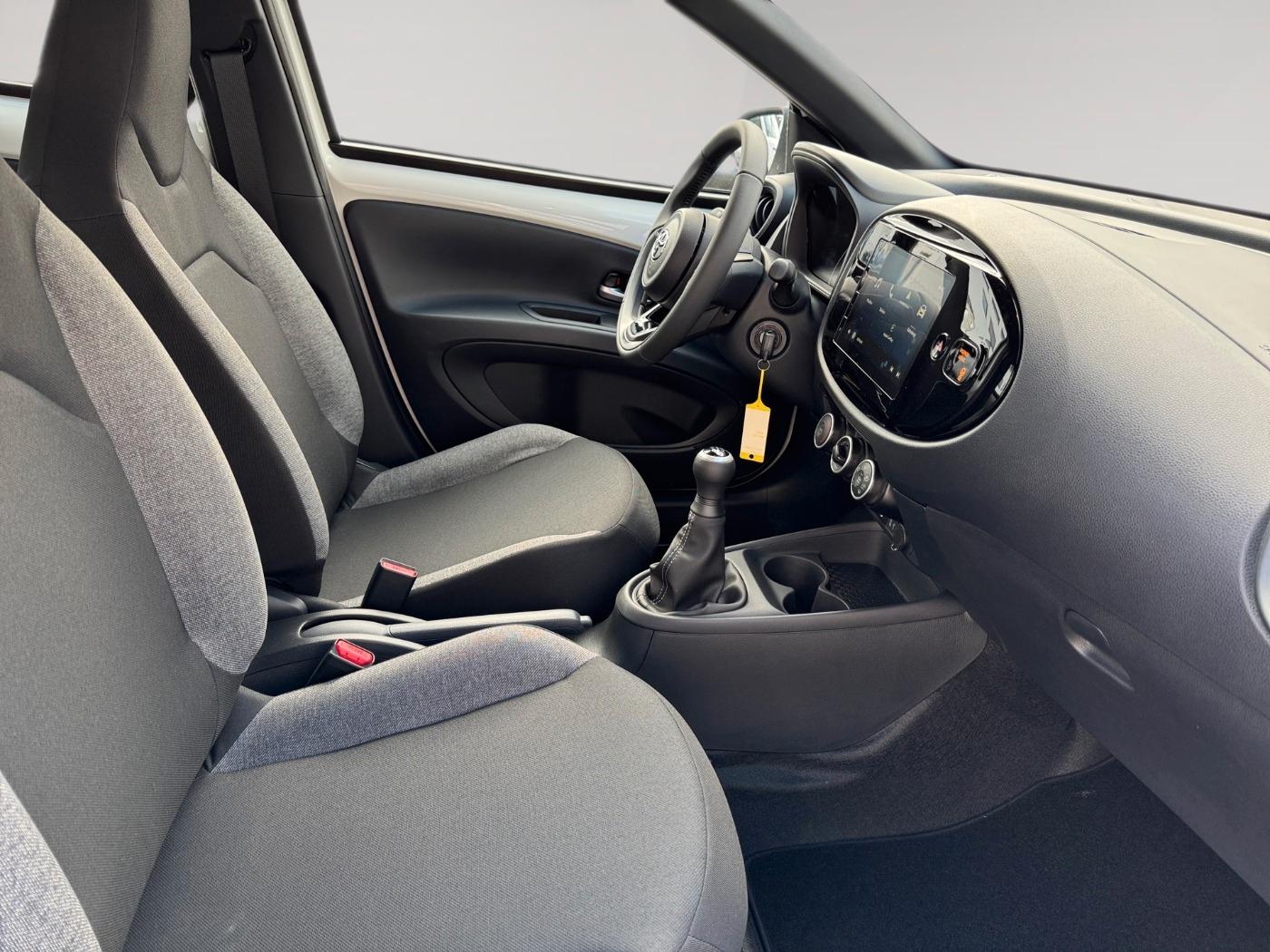 Toyota Aygo (X)