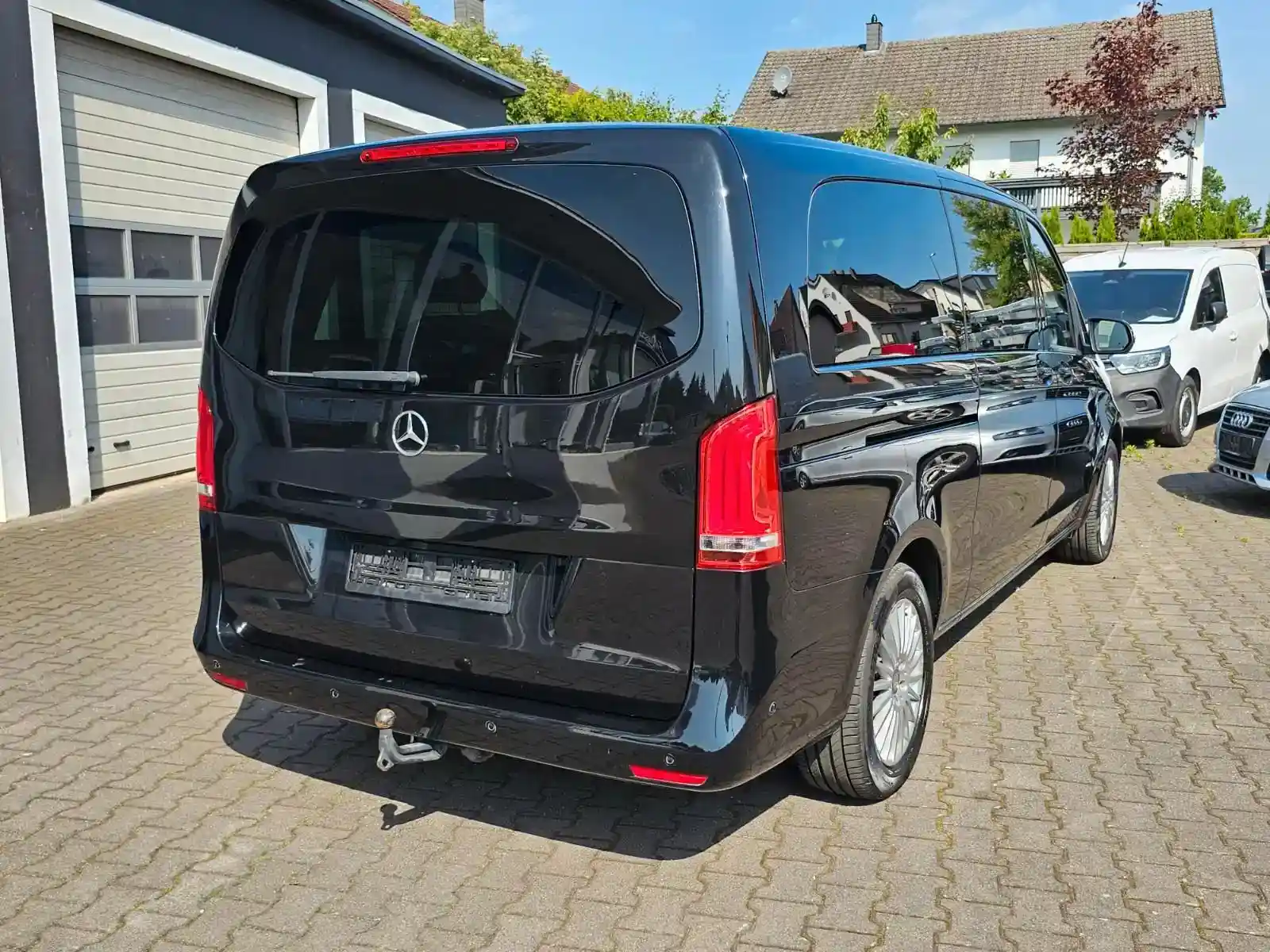 Mercedes-Benz V 200