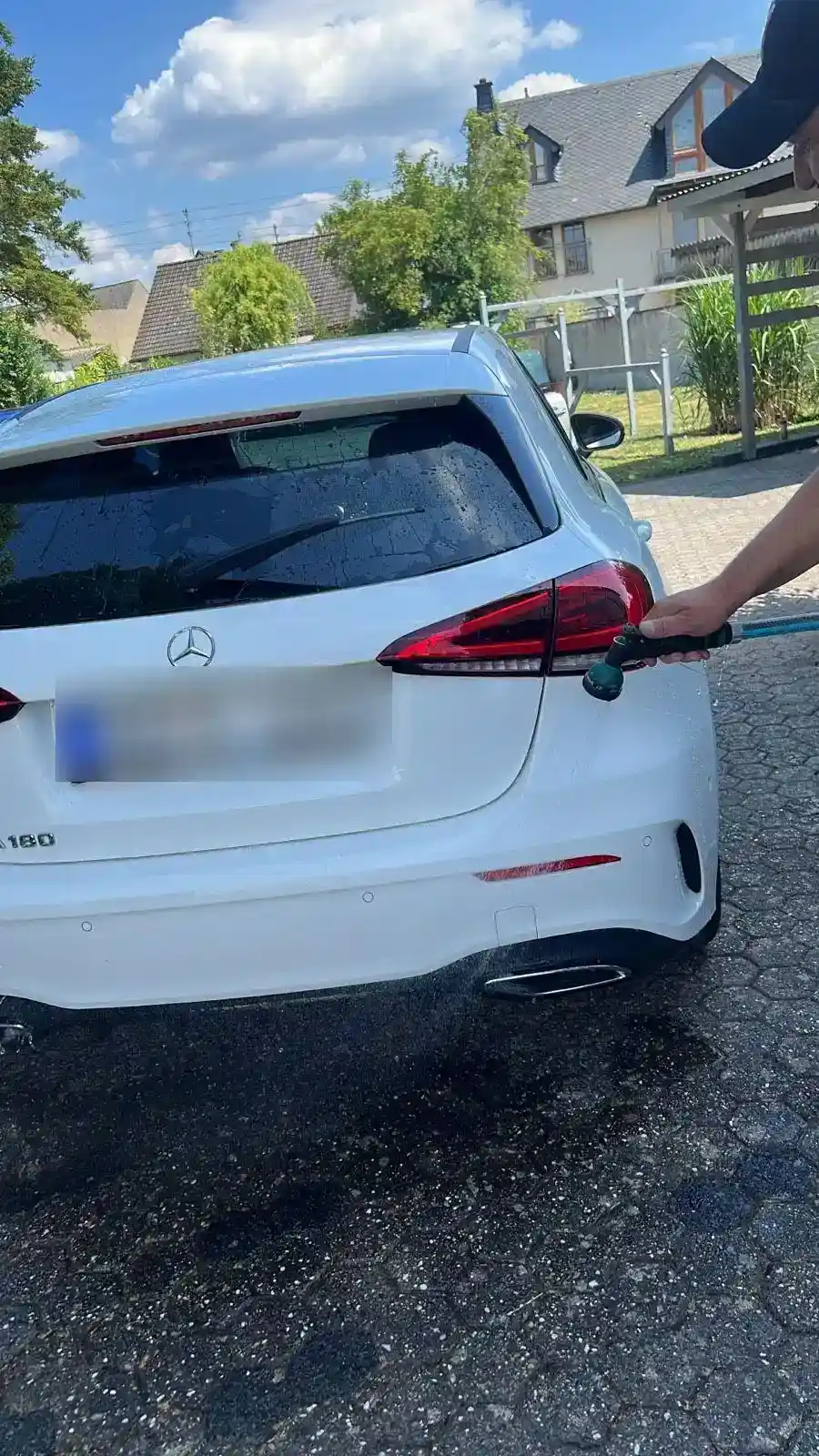 Mercedes-Benz A 180