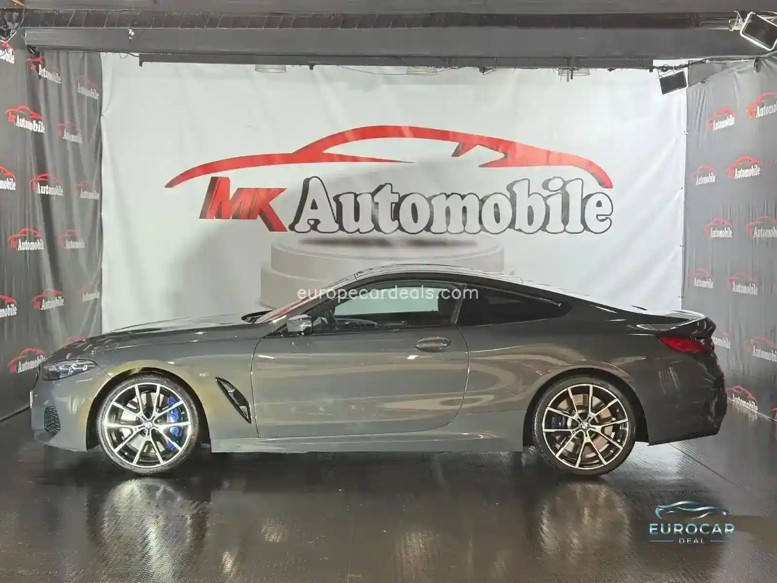 BMW 840