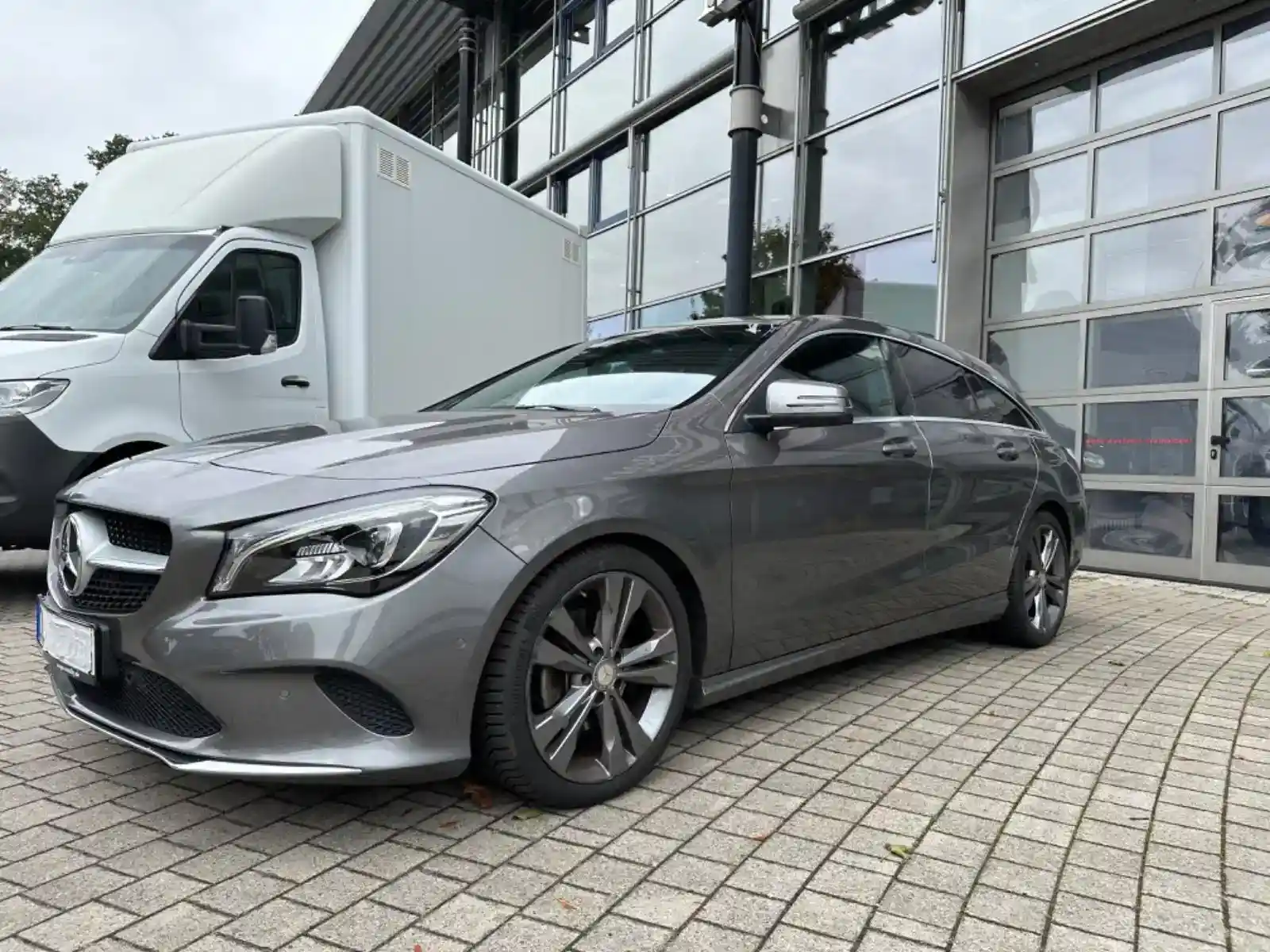 Mercedes-Benz CLA 180 Shooting Brake