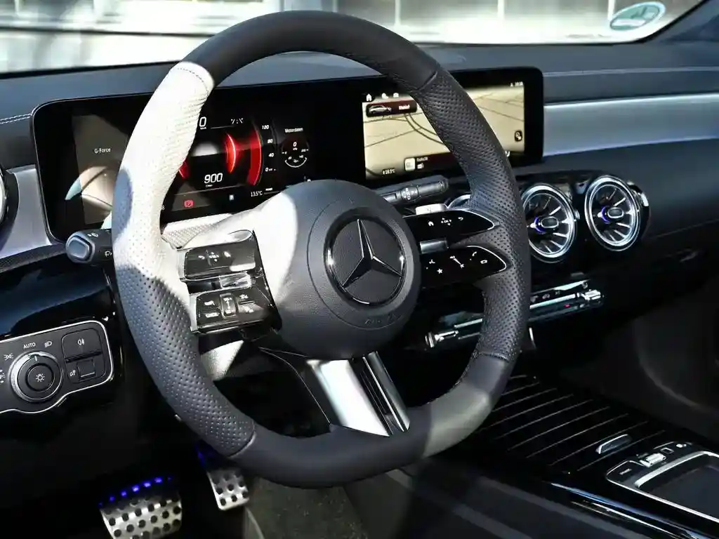 Mercedes-Benz CLA 200 Shooting Brake