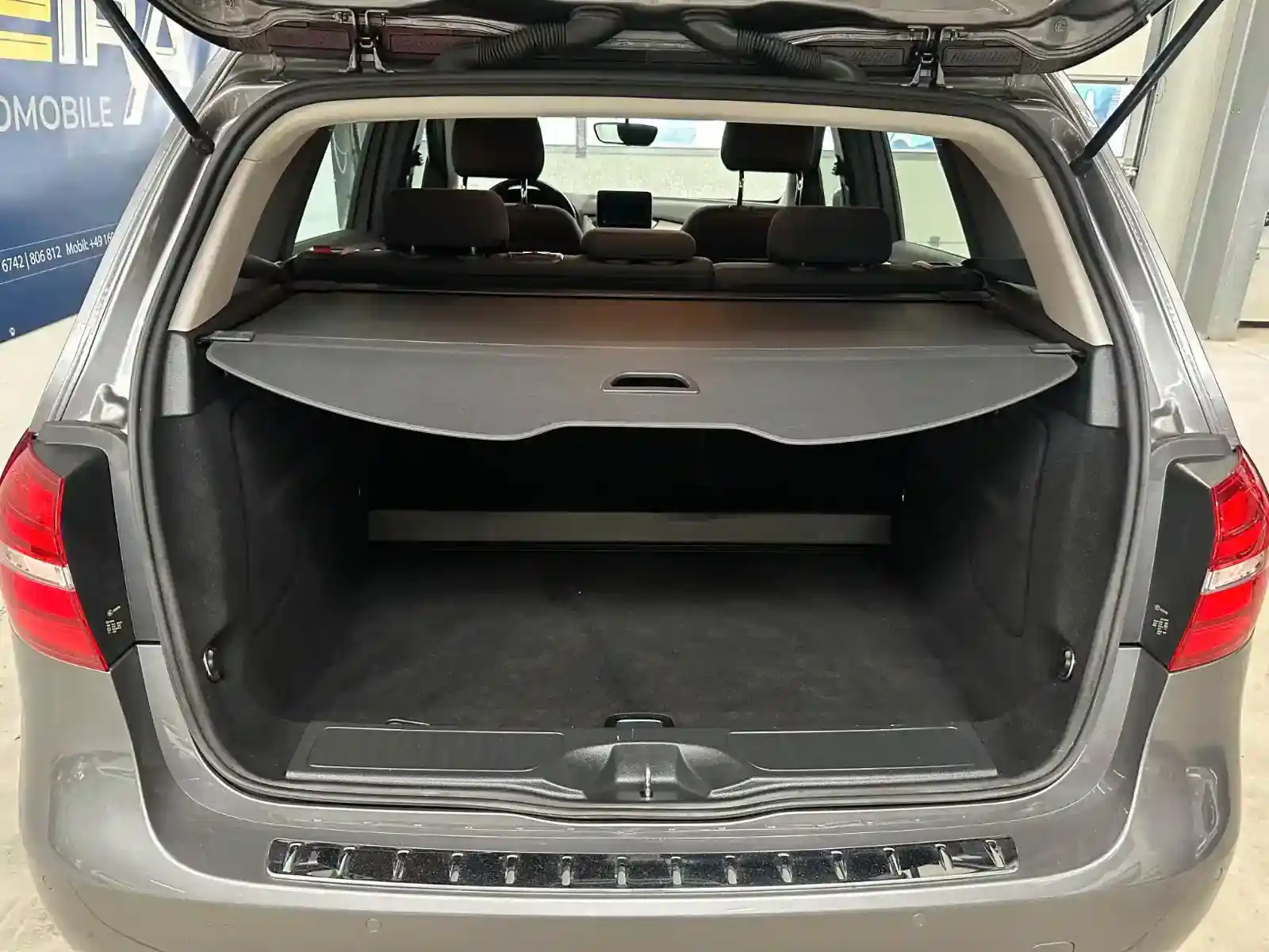 Mercedes-Benz B 200