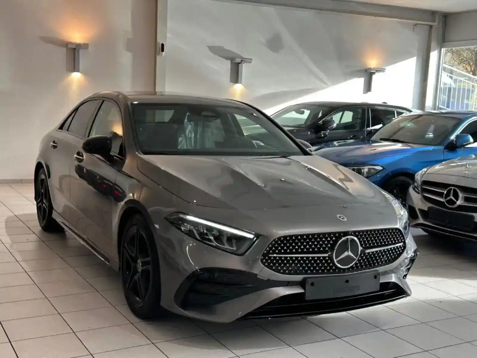Mercedes-Benz A 200