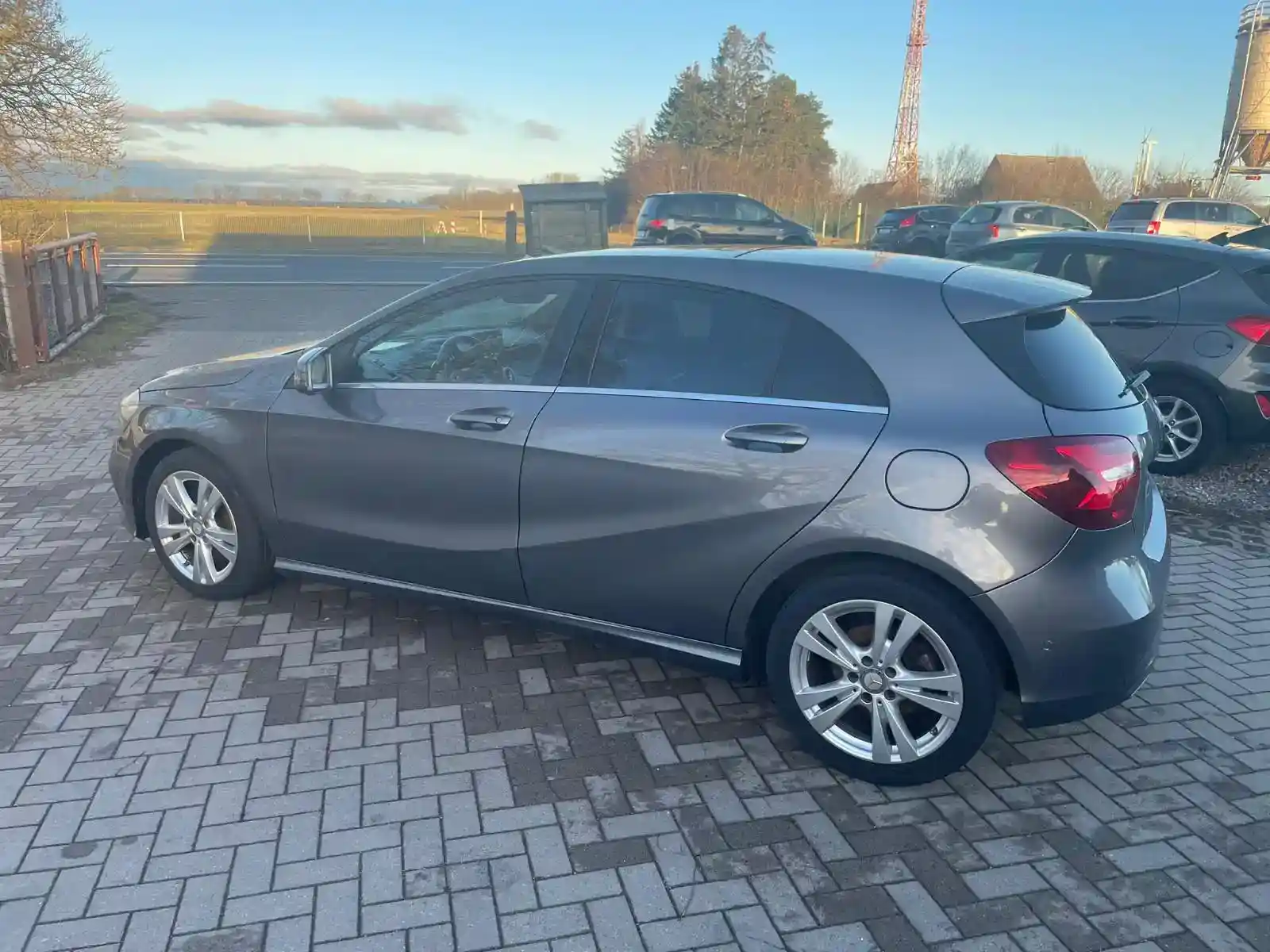 Mercedes-Benz A 180