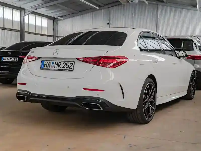 Mercedes-Benz C 200