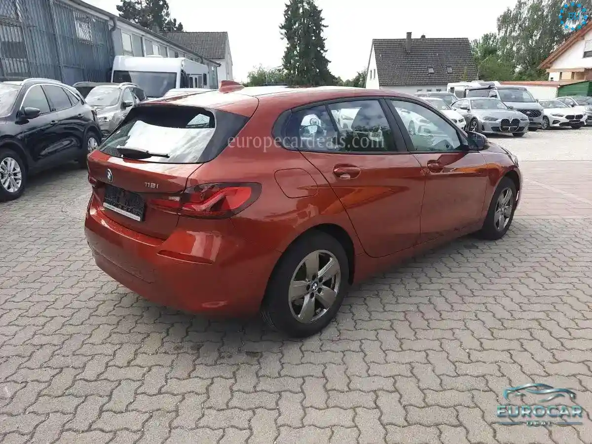 BMW 118