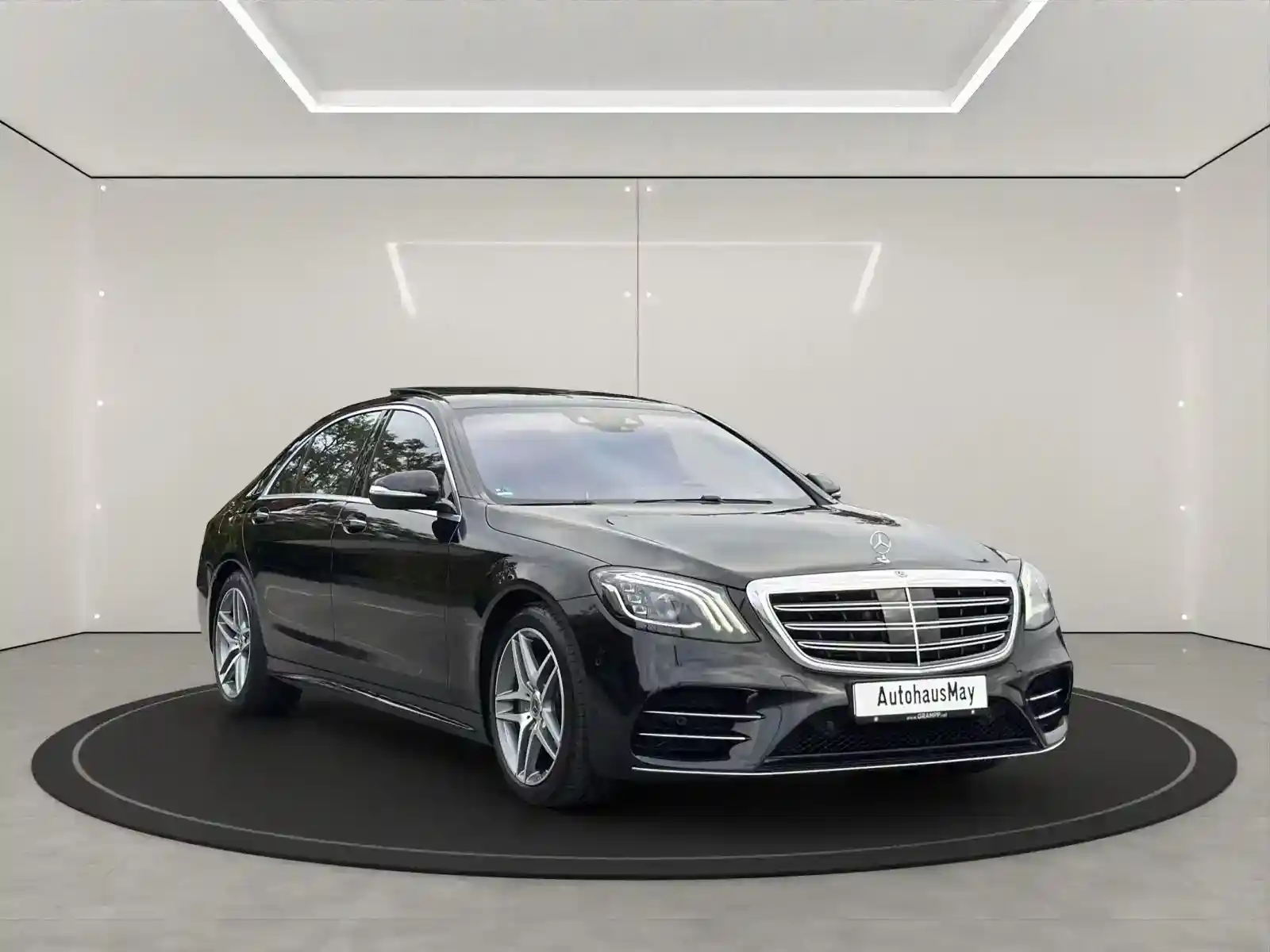 Mercedes-Benz S 500