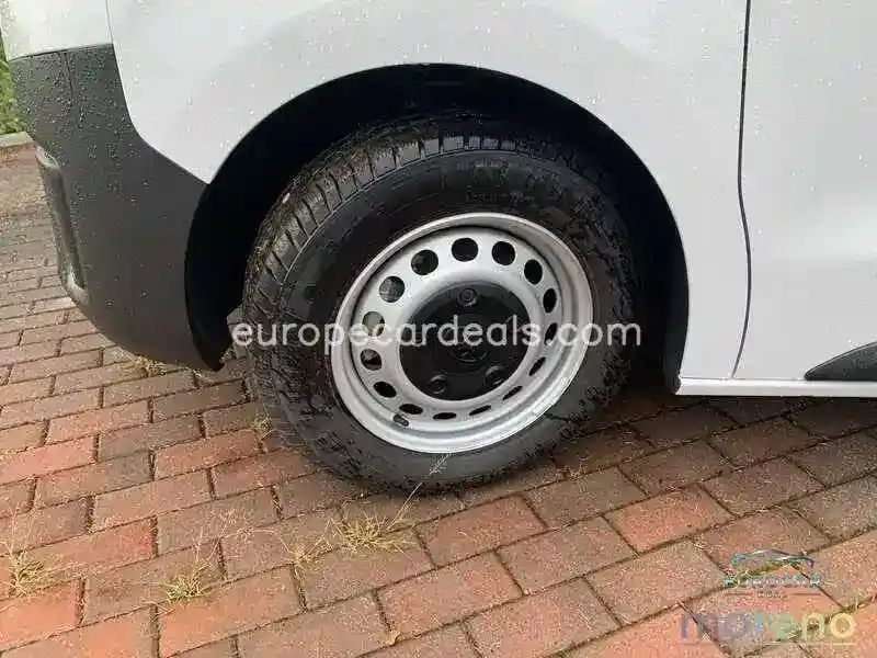 Toyota Proace (Verso)