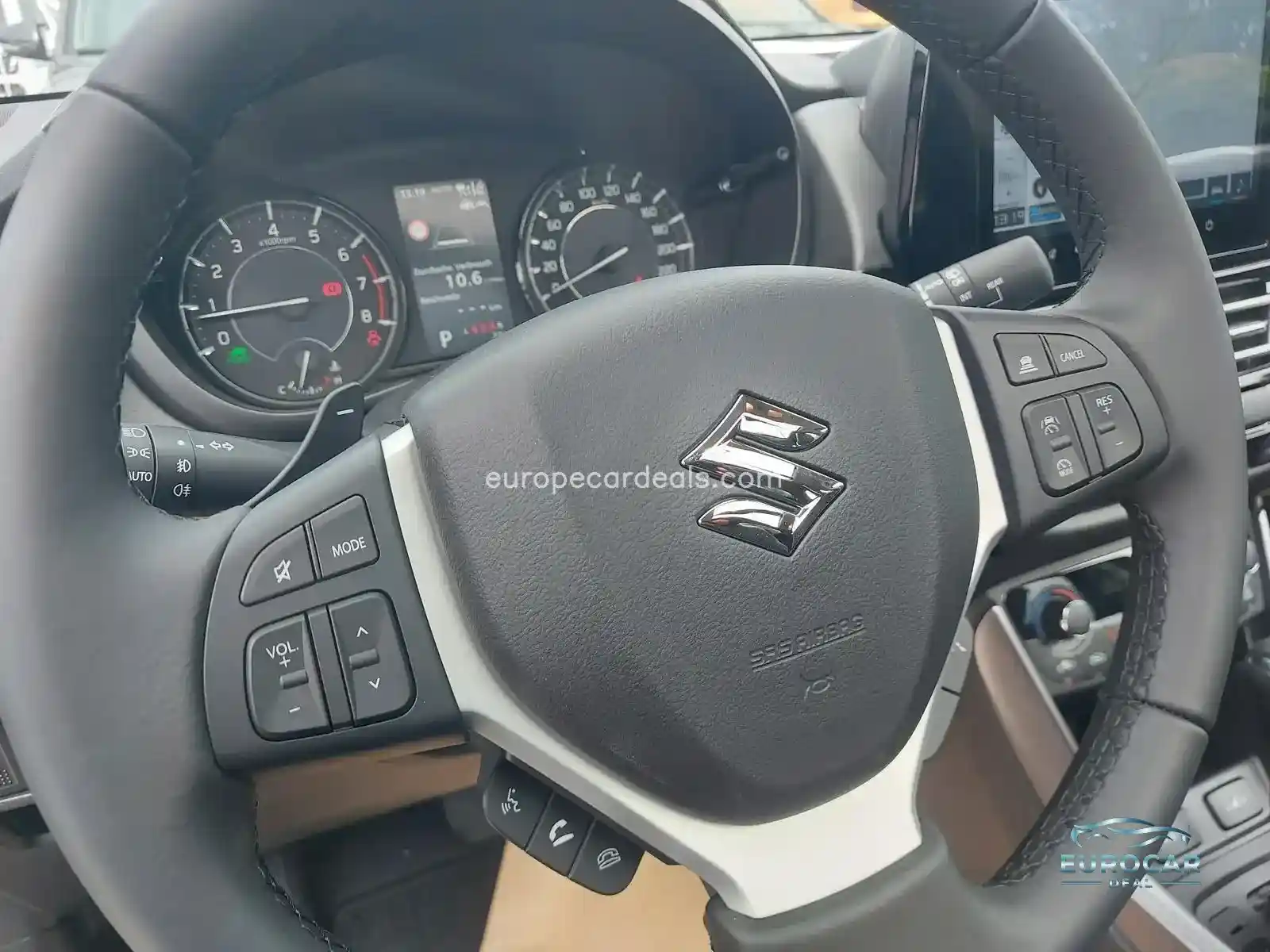 Suzuki (SX4) S-Cross