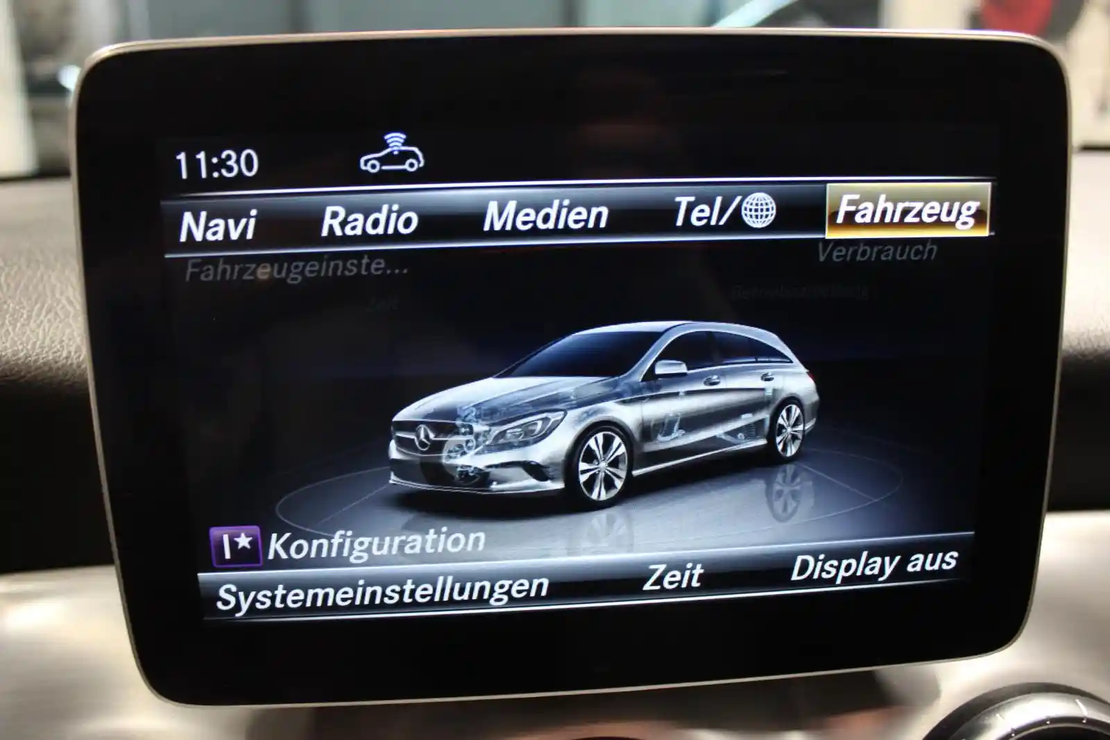 Mercedes-Benz CLA 220