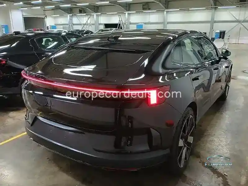 Polestar 4