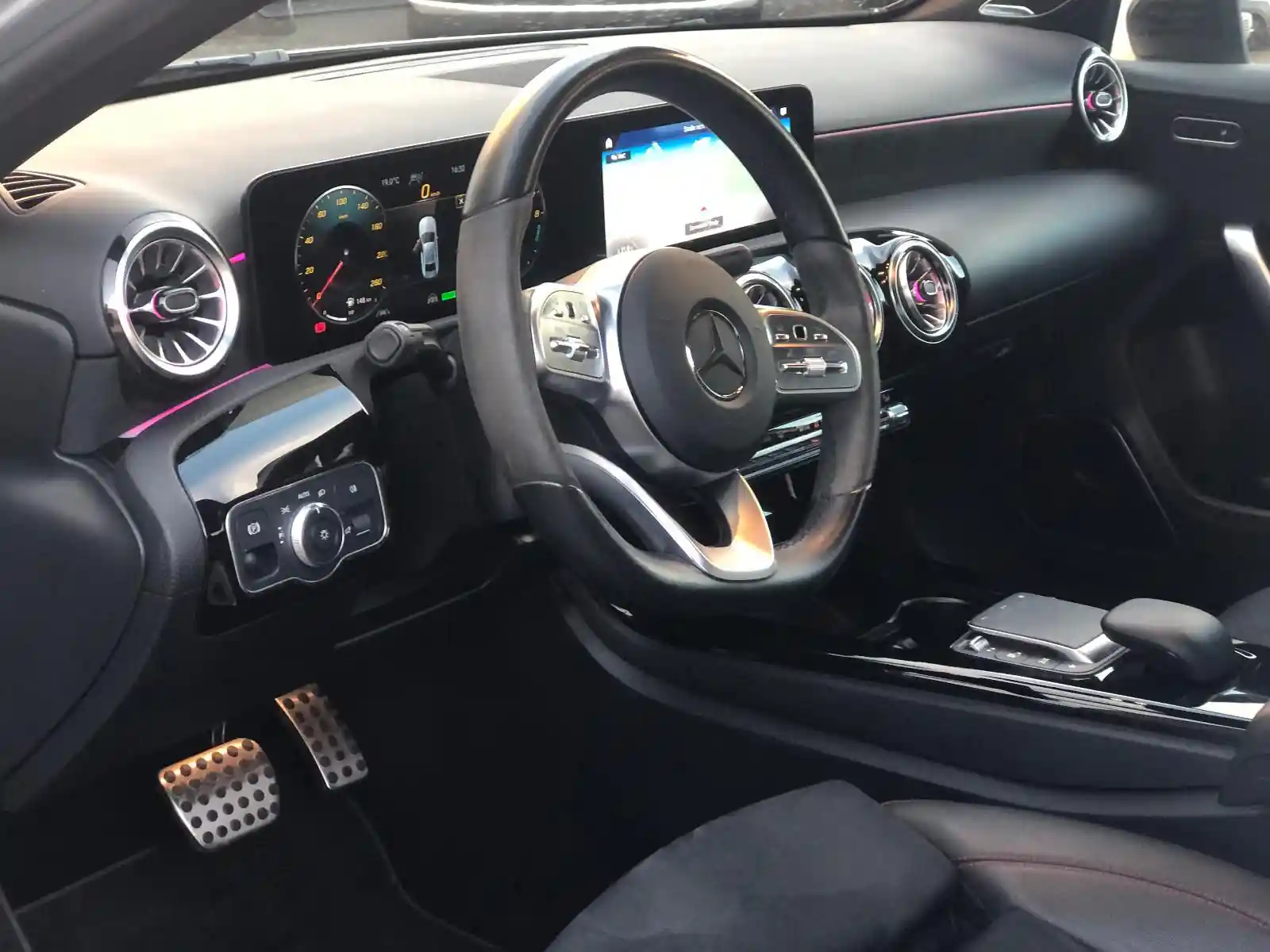 Mercedes-Benz A 250