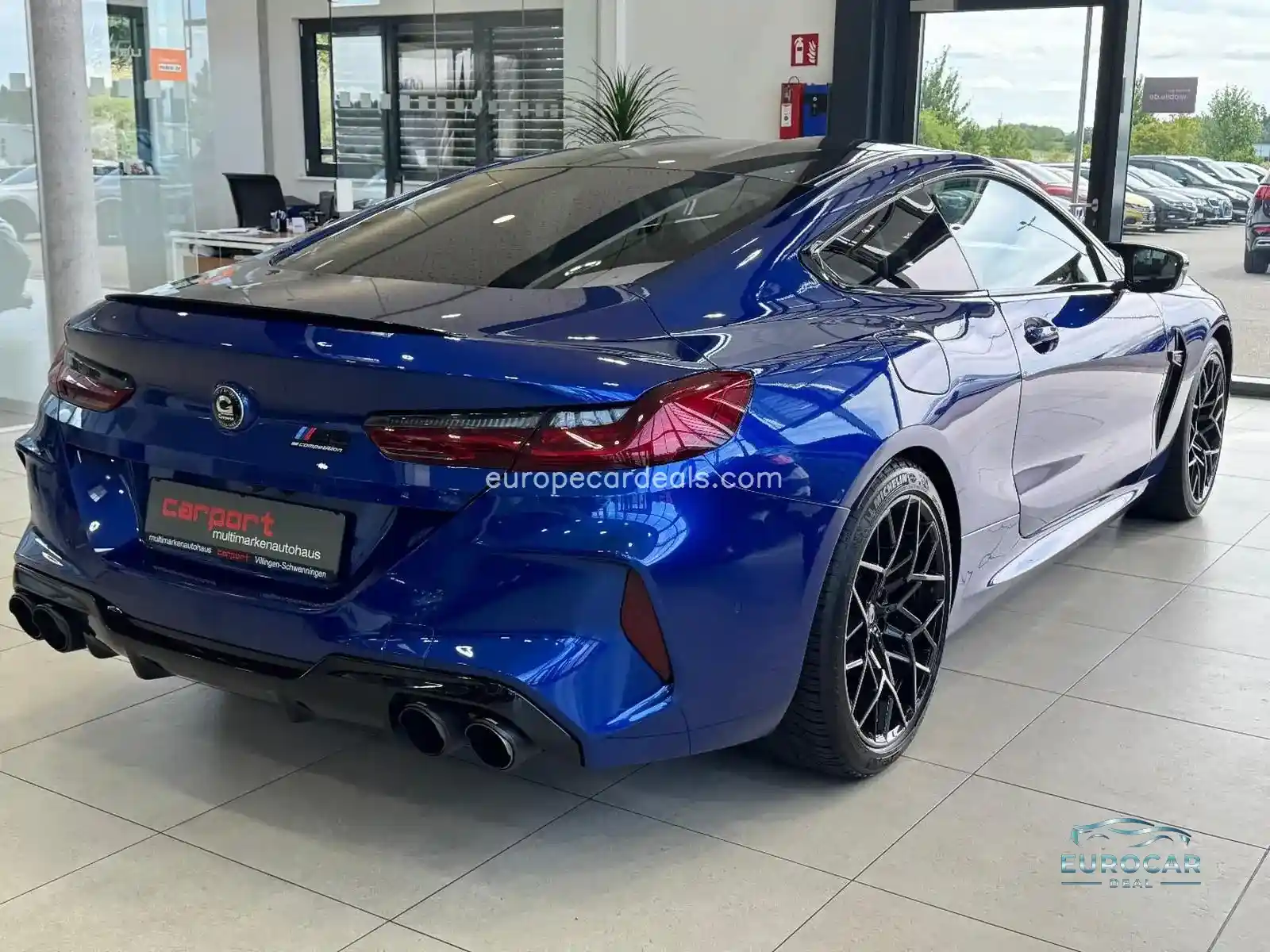 BMW M8