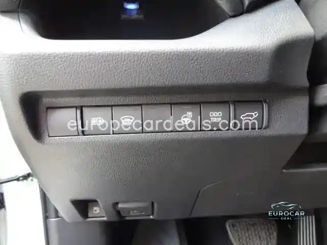 Suzuki Across