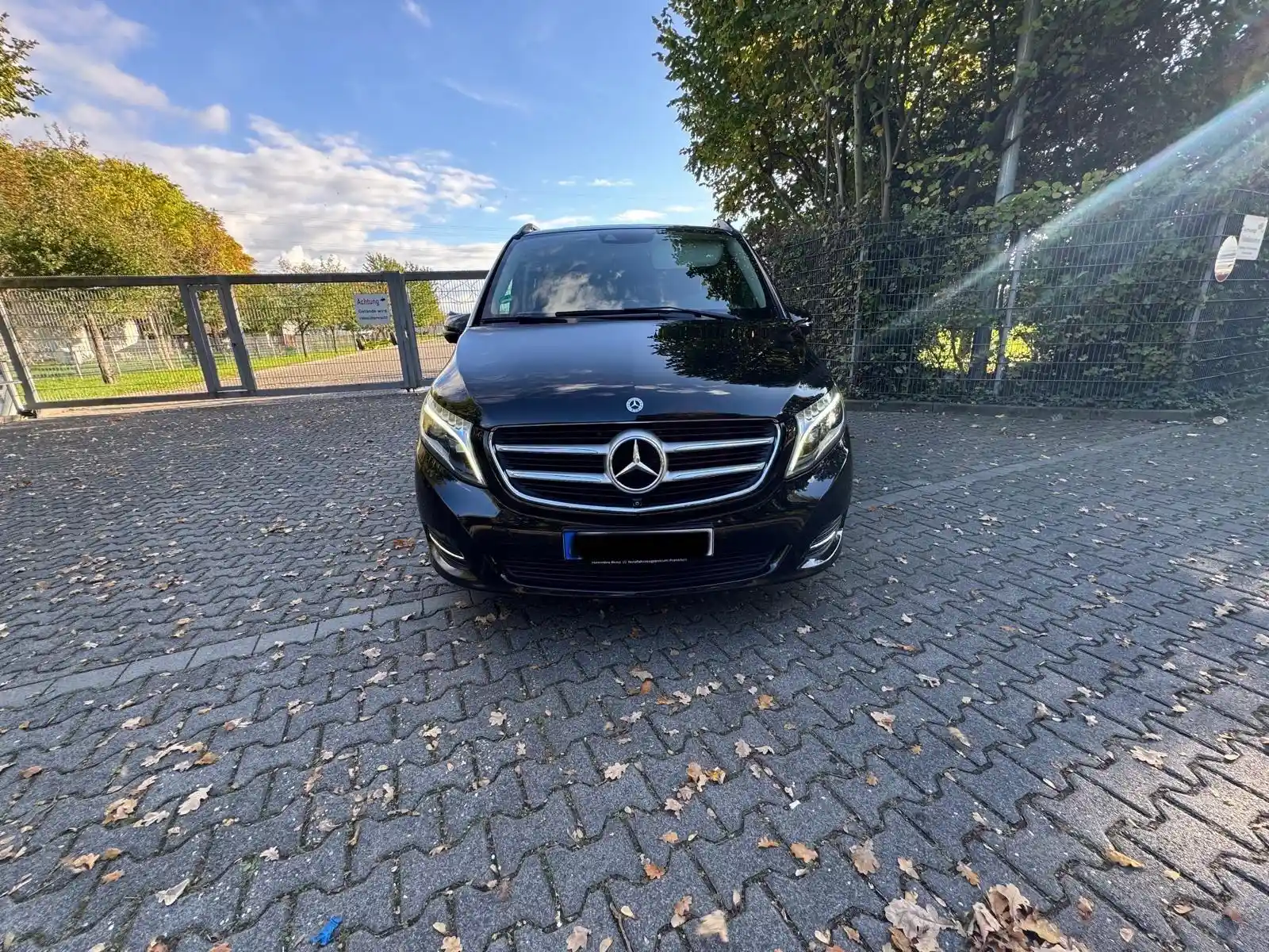 Mercedes-Benz V 250