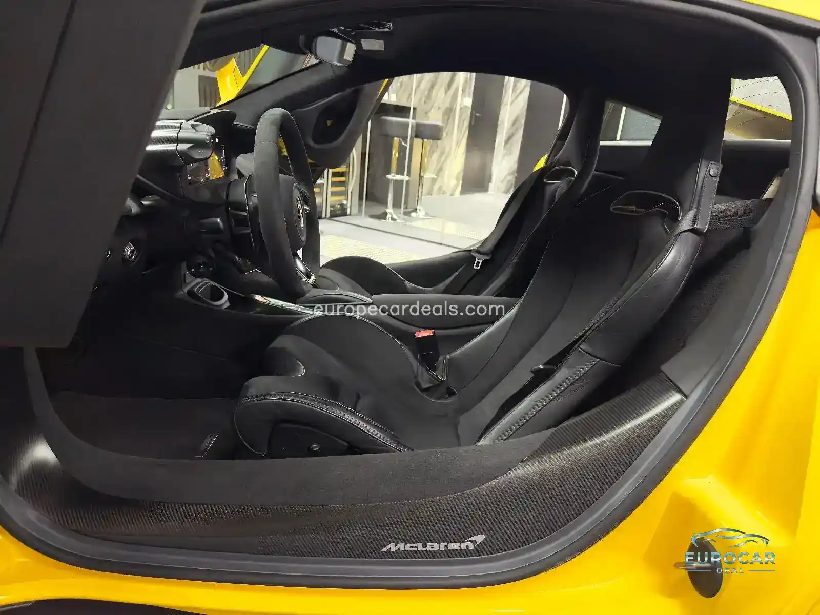 McLaren Artura