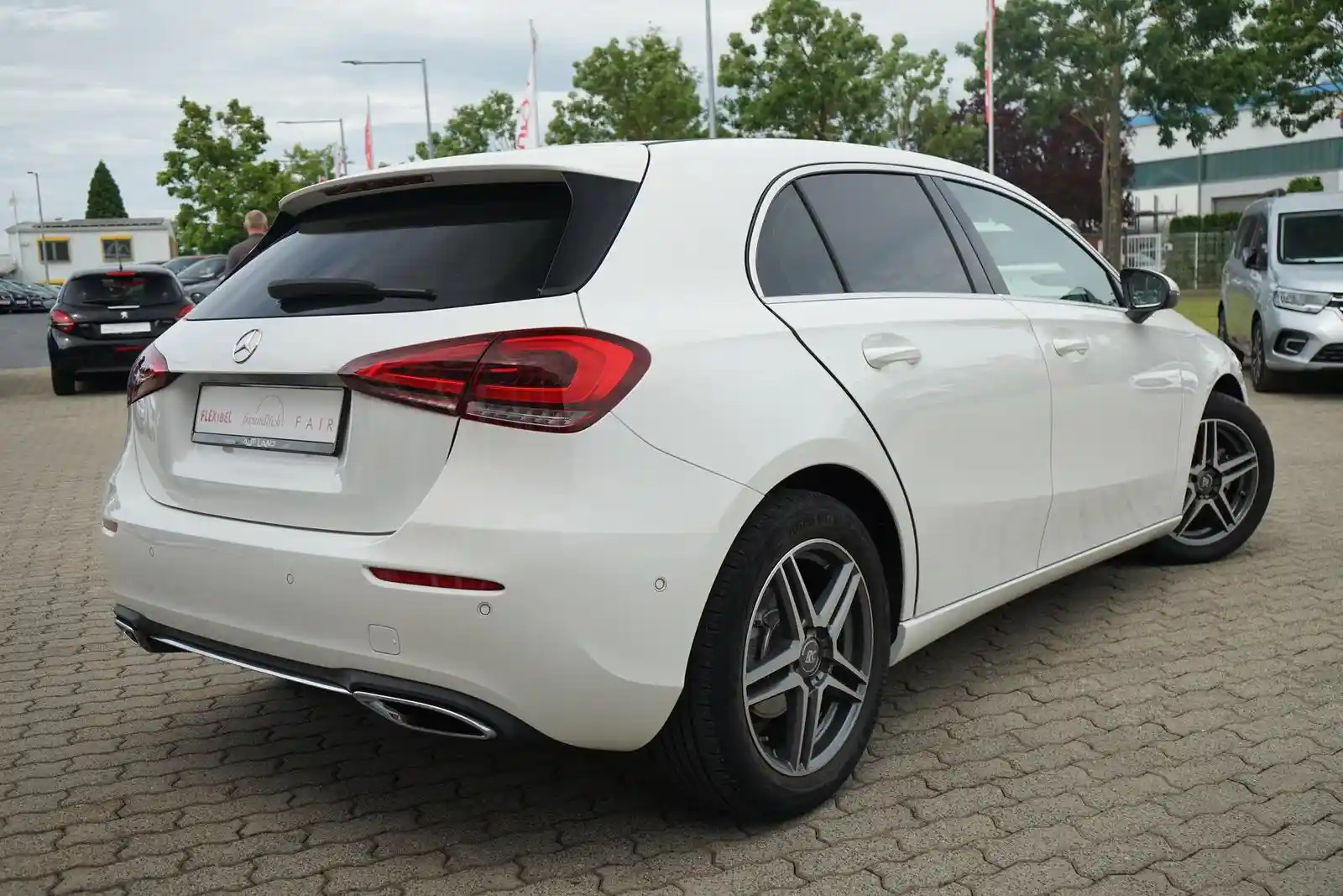 Mercedes-Benz A 180