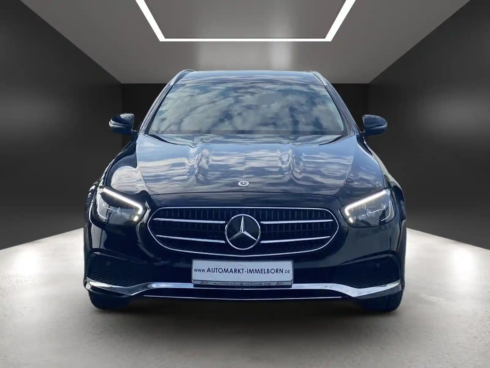 Mercedes-Benz E 300