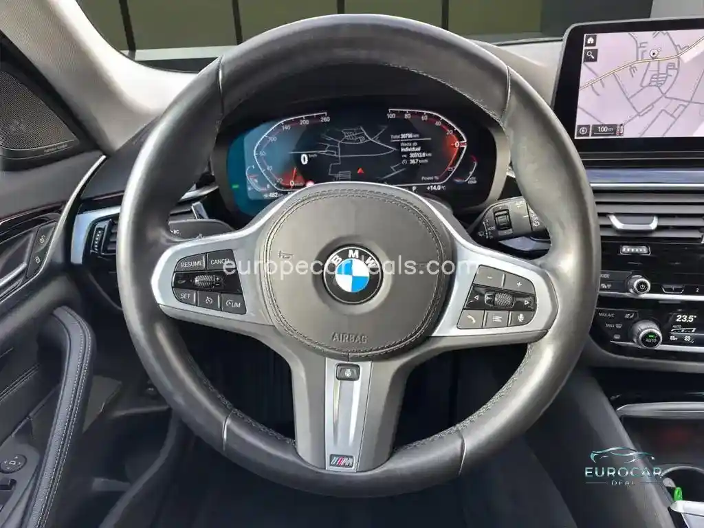 BMW 530