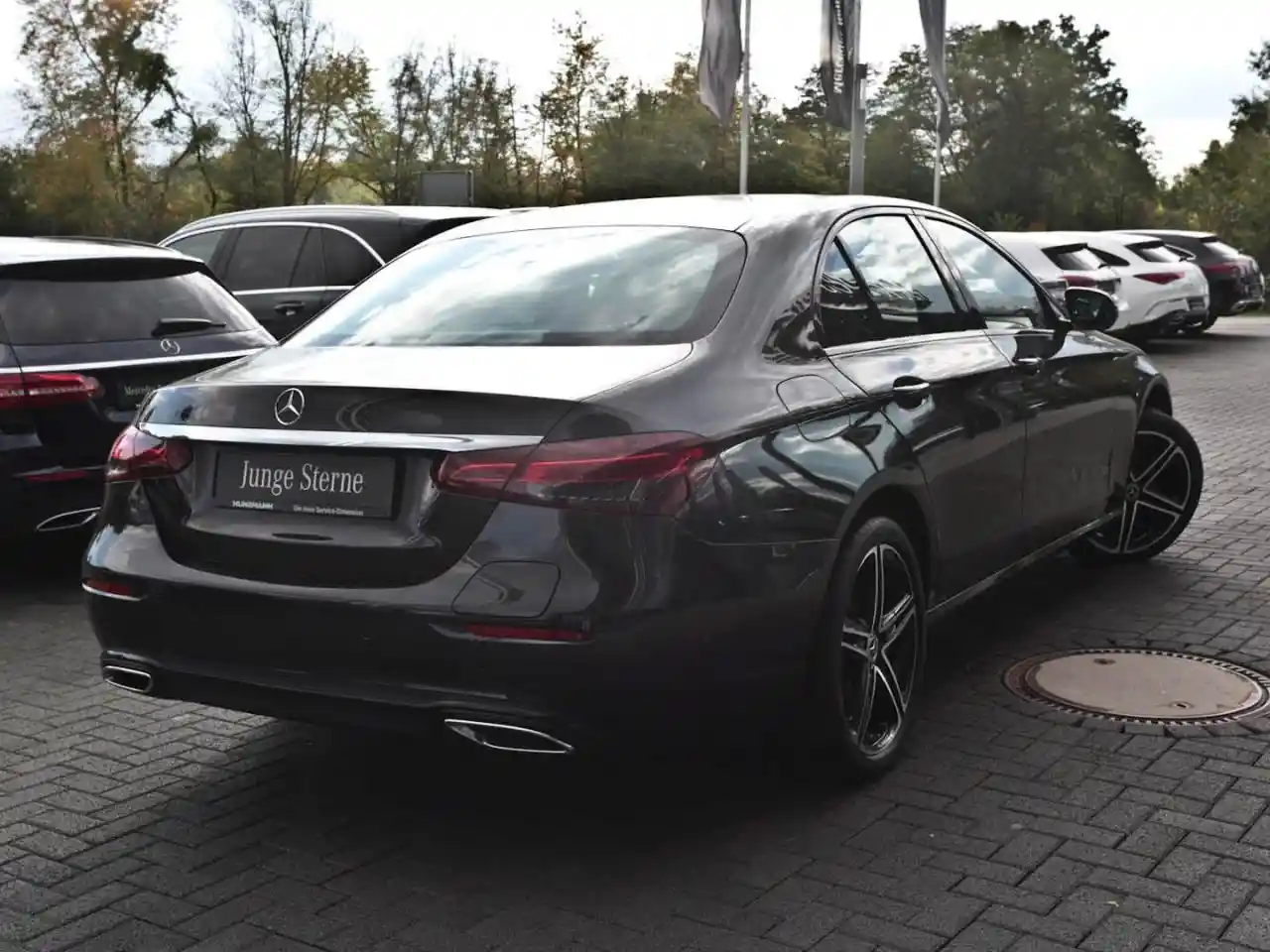 Mercedes-Benz E 300