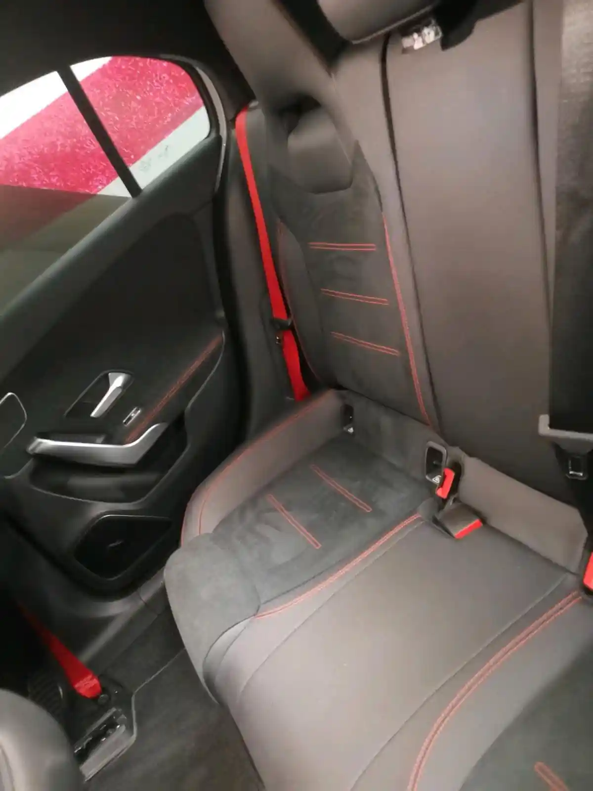 Mercedes-Benz A 35 AMG