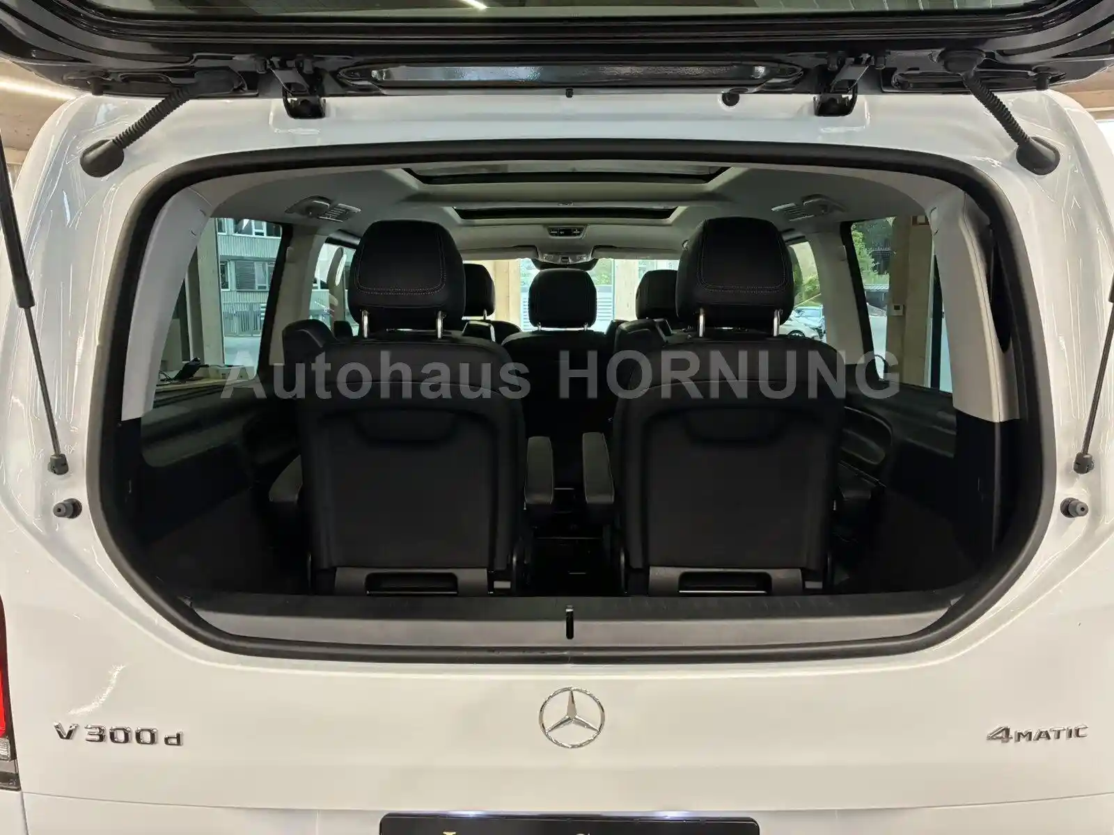 Mercedes-Benz V 300