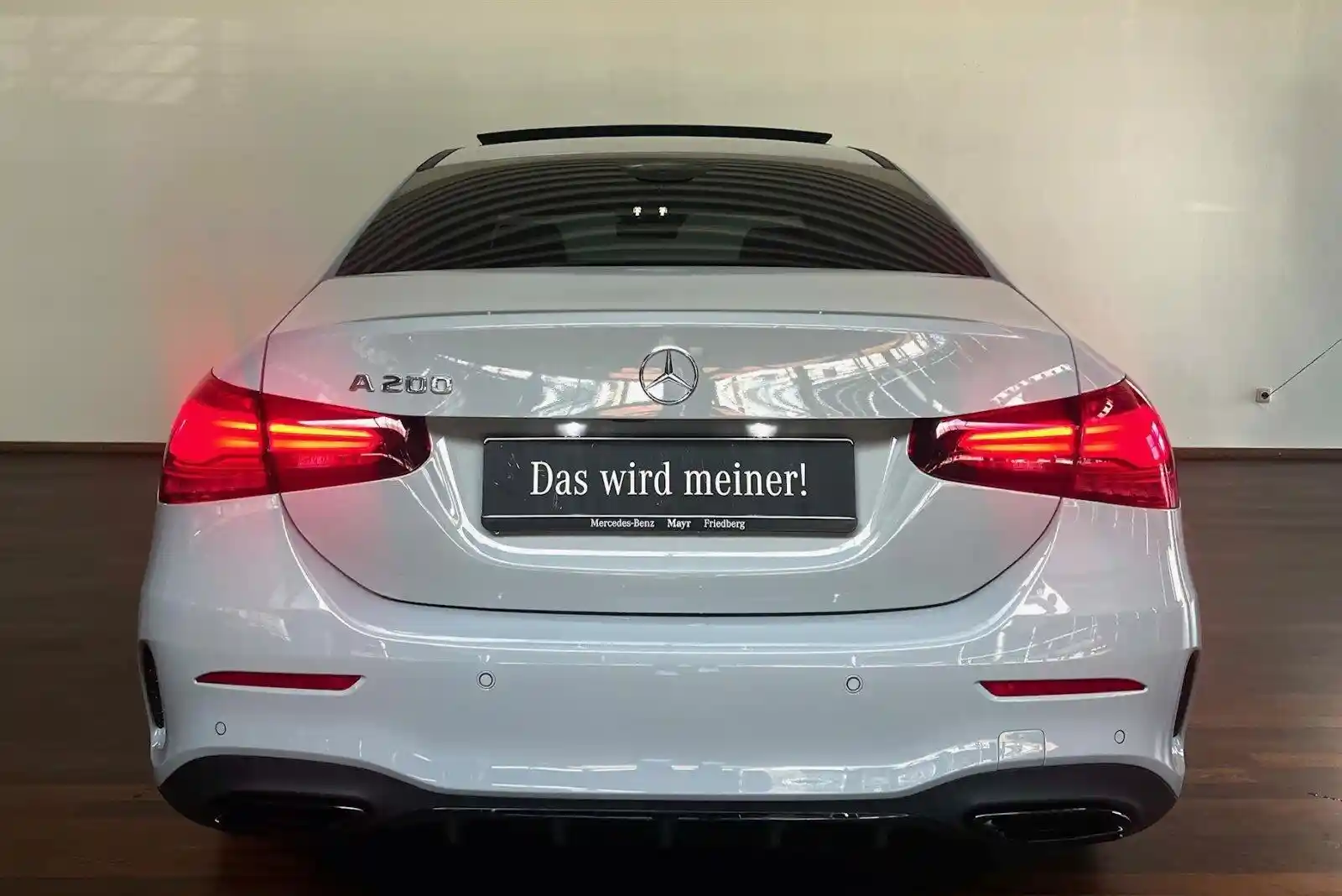 Mercedes-Benz A 200
