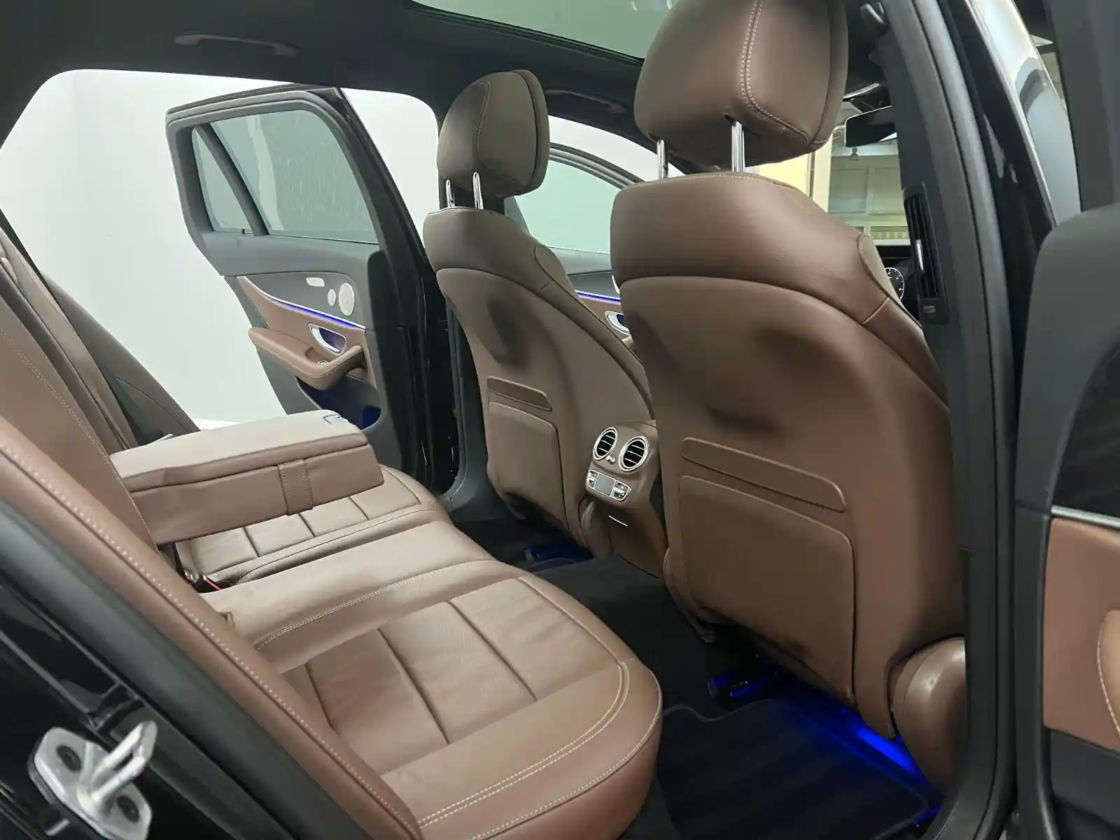 Mercedes-Benz E 400