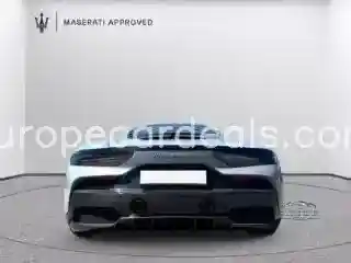 Maserati MC20